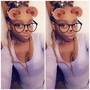 Meet your Posher, Jasmine